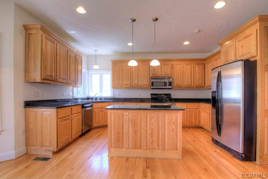 10885 Cosby Mill Road Quinton, VA 23141 - Photo 10 of 38 Gallery Image 10