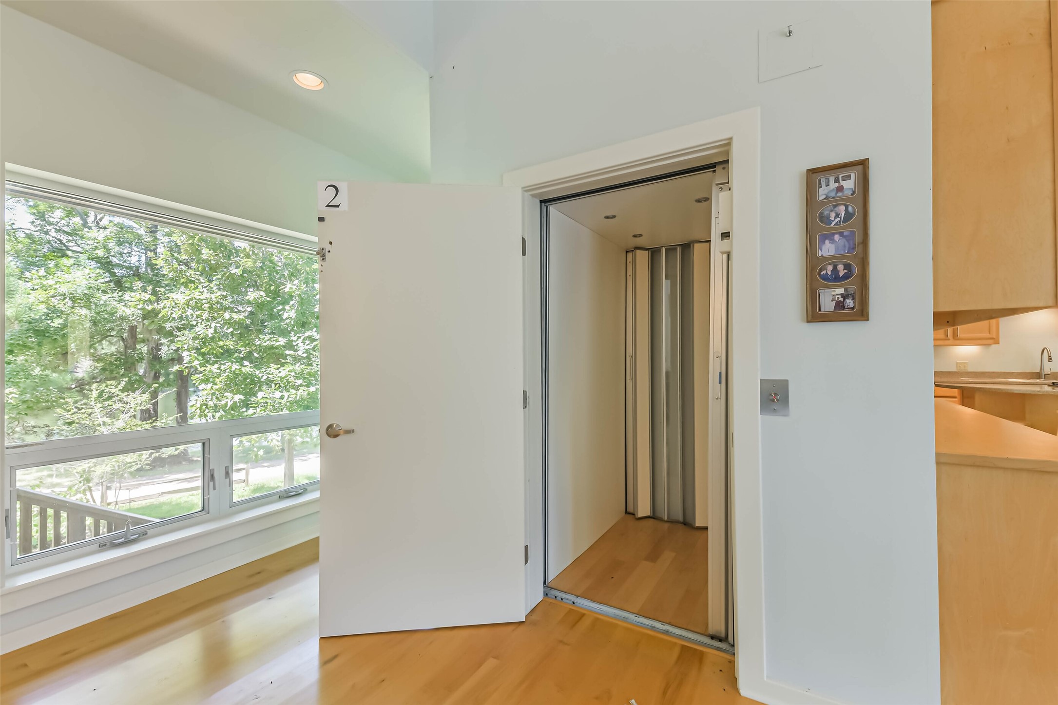 88 Raccoon Ramble Cleveland, TX 77327 - Photo 14 of 43 Experience seamless convenience with a private elevator offering direct access to the ground level.