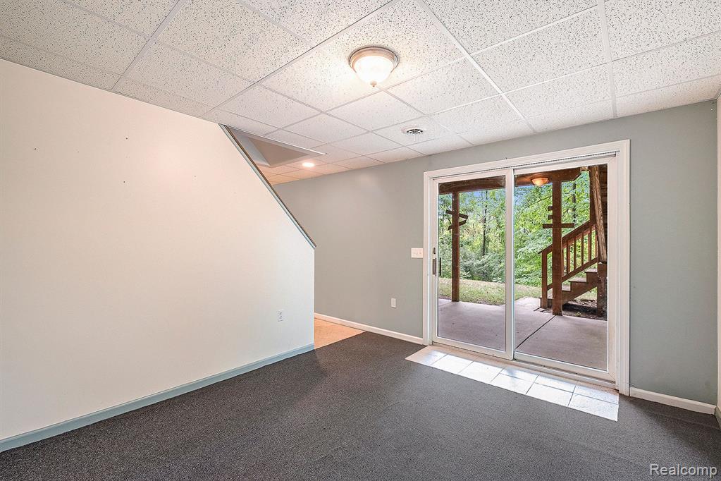 13599 South Horrell Road Fenton, MI 48430 - Photo 20 of 31
