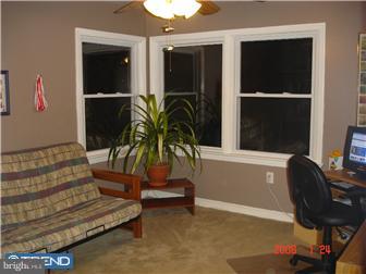 2111 Beverly Road Burlington, NJ 08016 - Photo 6 of 11 Gallery Image 6