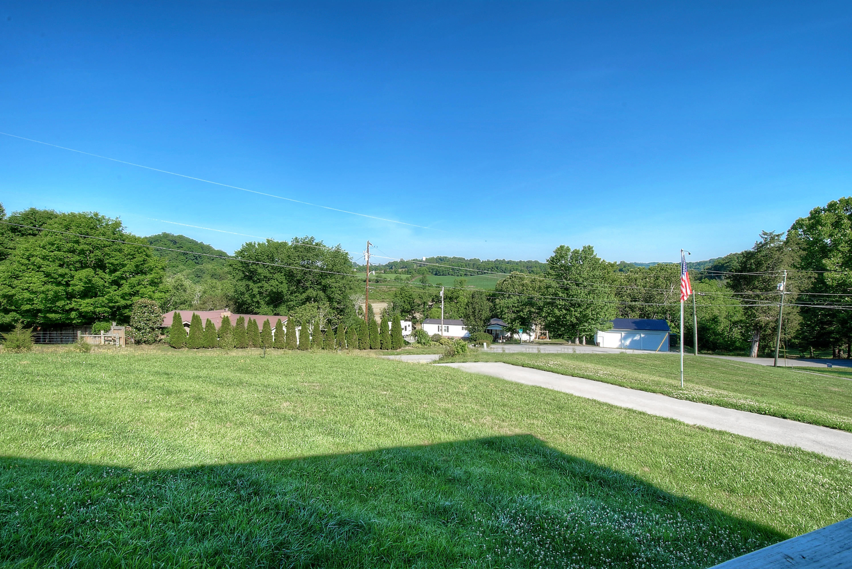 1356 Timber Ridge Road Bluff City, TN 37618 - Photo 8 of 41 DSC_0145_6_7