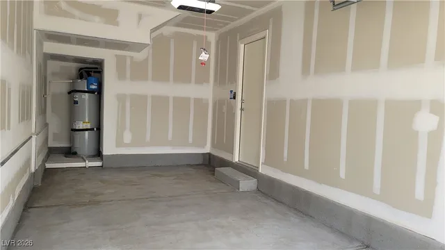 $1,695 | 2842 Matador Red Avenue, North Las Vegas, NV 89086