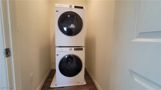 $1,695 | 2842 Matador Red Avenue, North Las Vegas, NV 89086