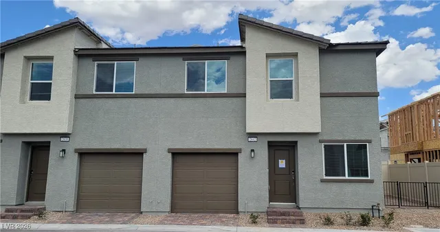 $1,695 | 2842 Matador Red Avenue, North Las Vegas, NV 89086