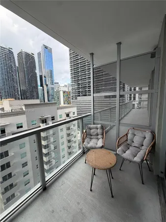 $2,850 | 1111 Southwest 1st Avenue, Unit 1821N, Miami, FL 33130