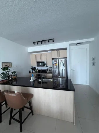 $2,850 | 1111 Southwest 1st Avenue, Unit 1821N, Miami, FL 33130