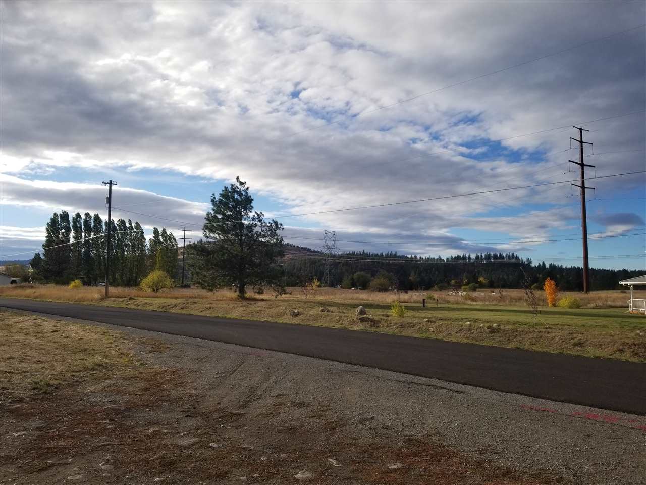 25304 Starr Road Newman Lake, WA 99025 - Photo 5 of 6 Gallery Image 5