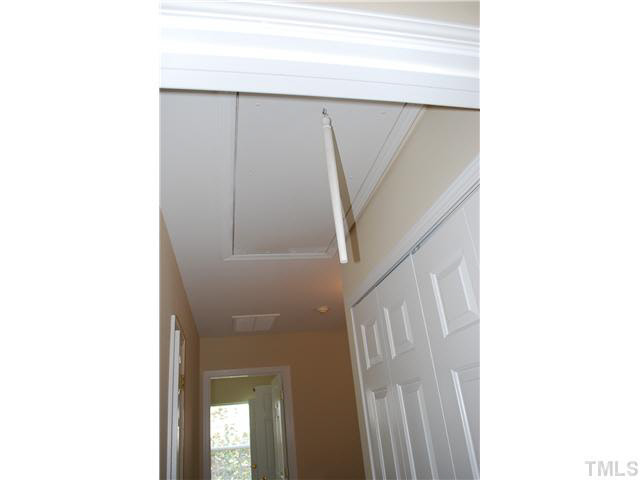 1729 Grace Brook Road Raleigh, NC 27609 - Photo 20 of 25