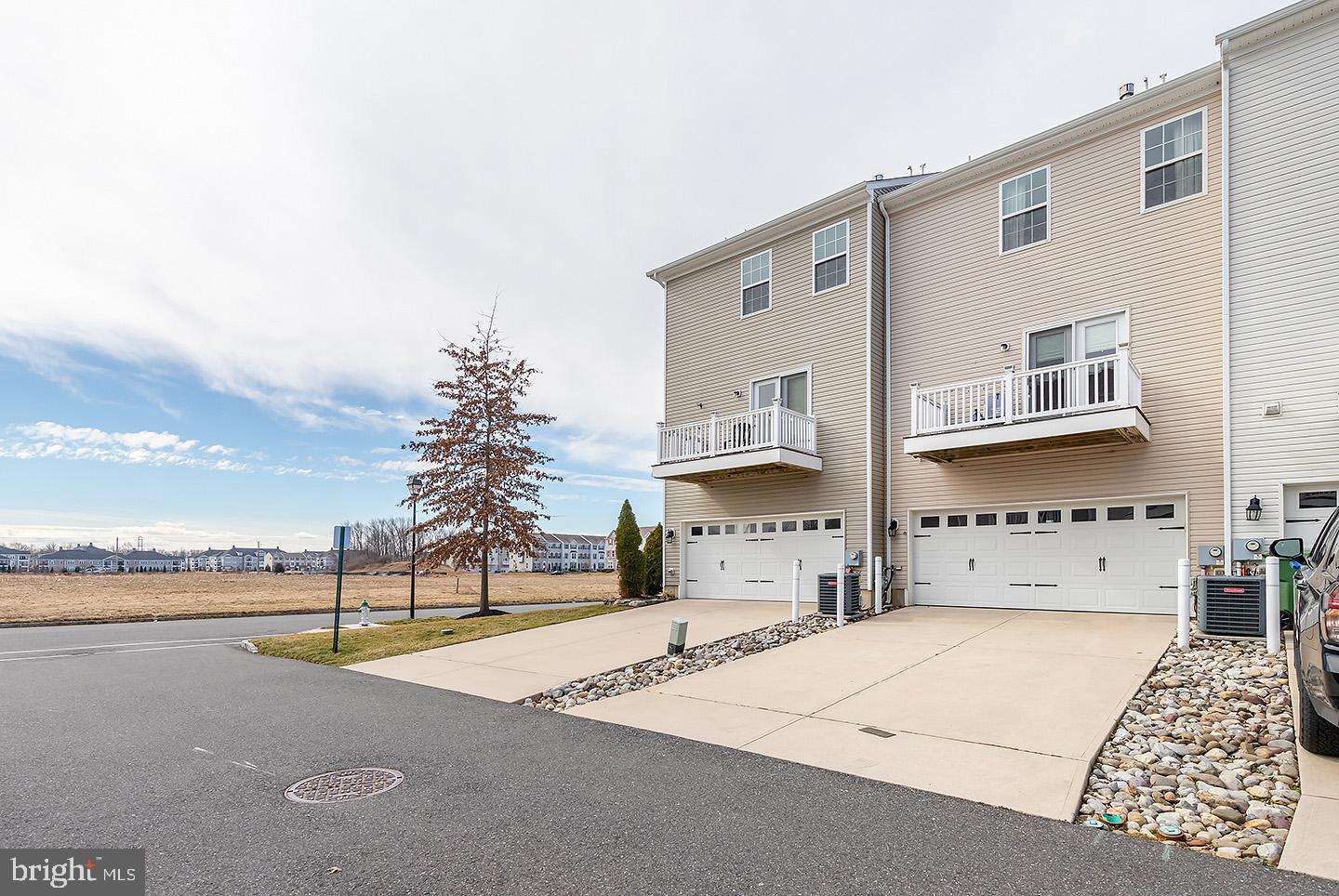 463 Wistar Place Glassboro, NJ 08028 - Photo 4 of 21