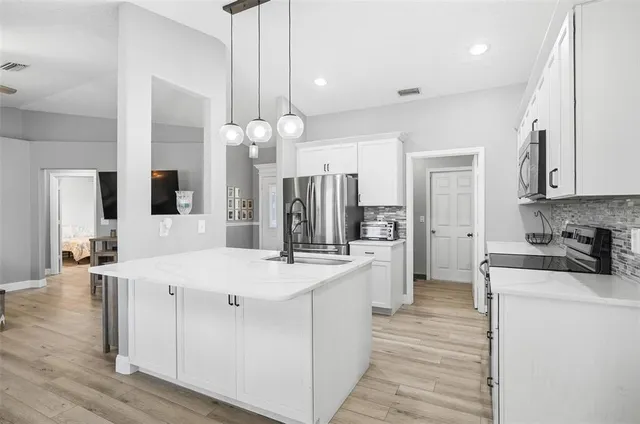 $324,900 | 12 Princess Kim Lane, Palm Coast, FL 32164