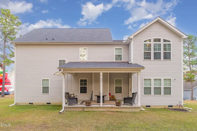 $470,000 | 41 Blue Jay Ct., Lillington, NC 27546