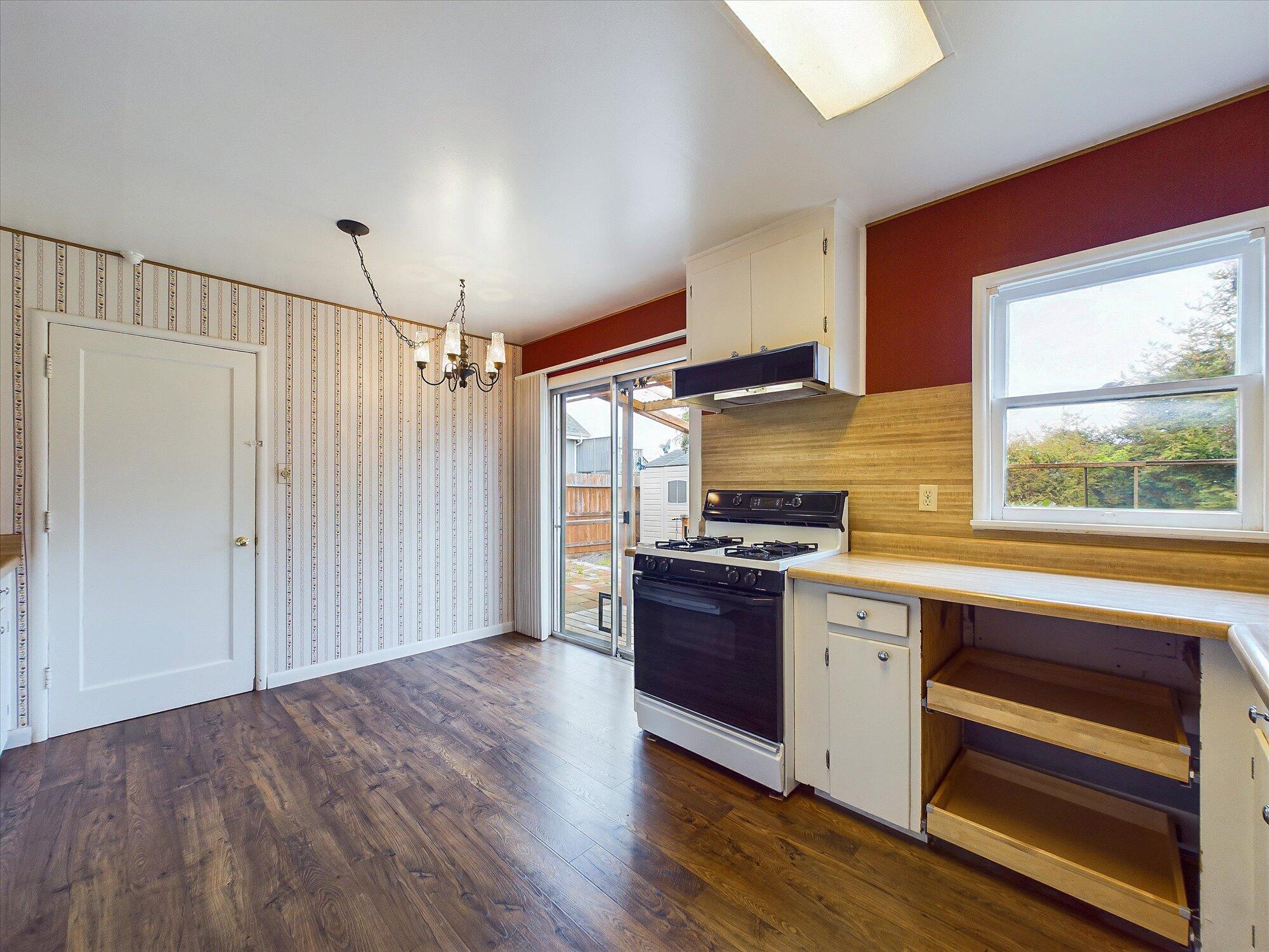 3553 Spring Street Eureka, CA 95503 - Photo 16 of 38 16-3553 Spring Street-115