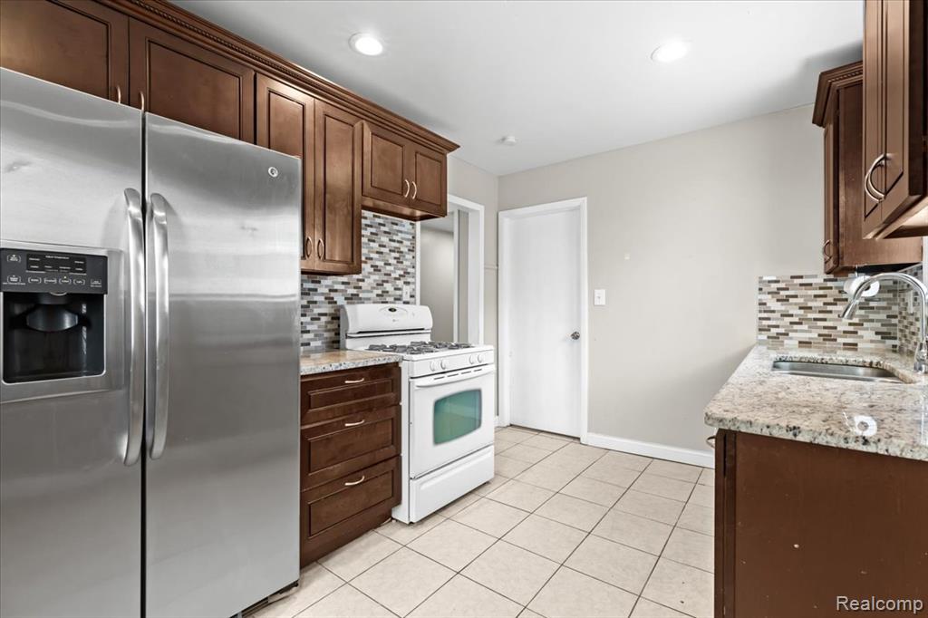 8111 Timken Avenue Warren, MI 48089 - Photo 8 of 17