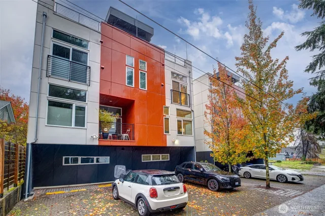 $619,000 | 7721 15th Avenue Northwest, Unit A, Seattle, WA 98117