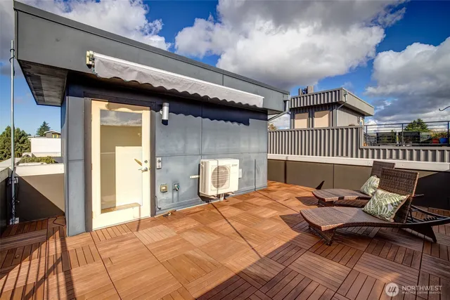 $619,000 | 7721 15th Avenue Northwest, Unit A, Seattle, WA 98117