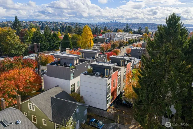 $619,000 | 7721 15th Avenue Northwest, Unit A, Seattle, WA 98117
