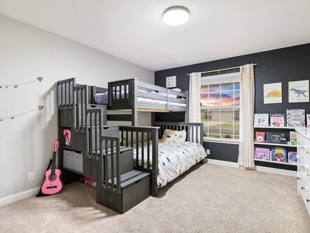 $1,900 | 123 Paige Bend, Hutto, TX 78634