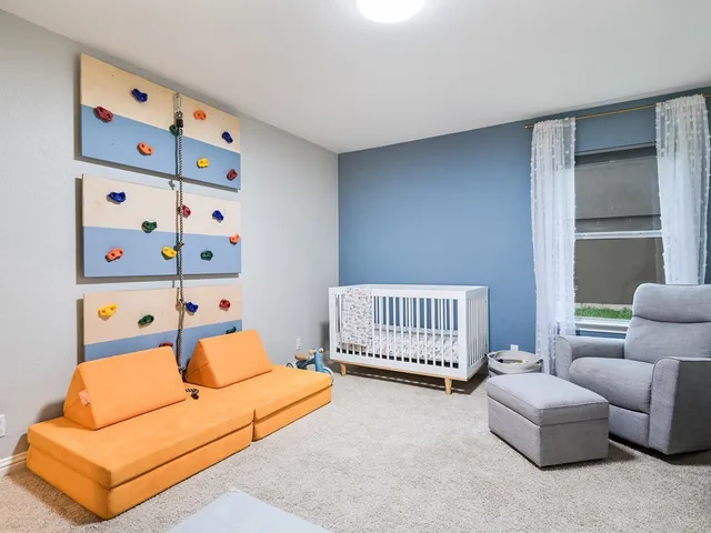 $1,900 | 123 Paige Bend, Hutto, TX 78634