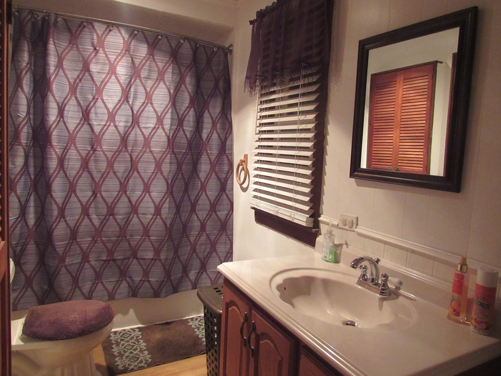 136 Farmland Road Lowell, MA 01850 - Photo 13 of 16 Gallery Image 13