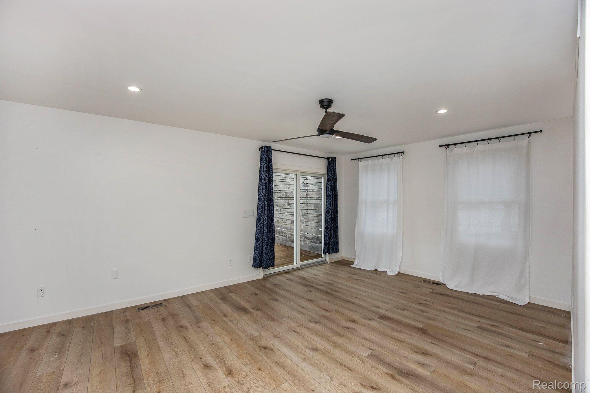 3720 Gregory Road Lake Orion, MI 48359 - Photo 21 of 49 Gallery Image 21