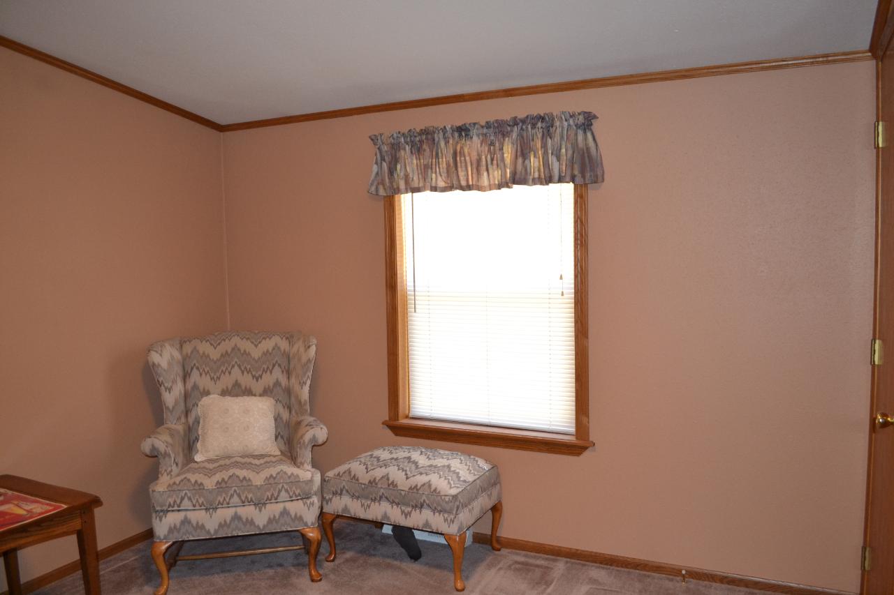 1694 Lake Road Rhinelander, WI 54501 - Photo 6 of 26 Gallery Image 6