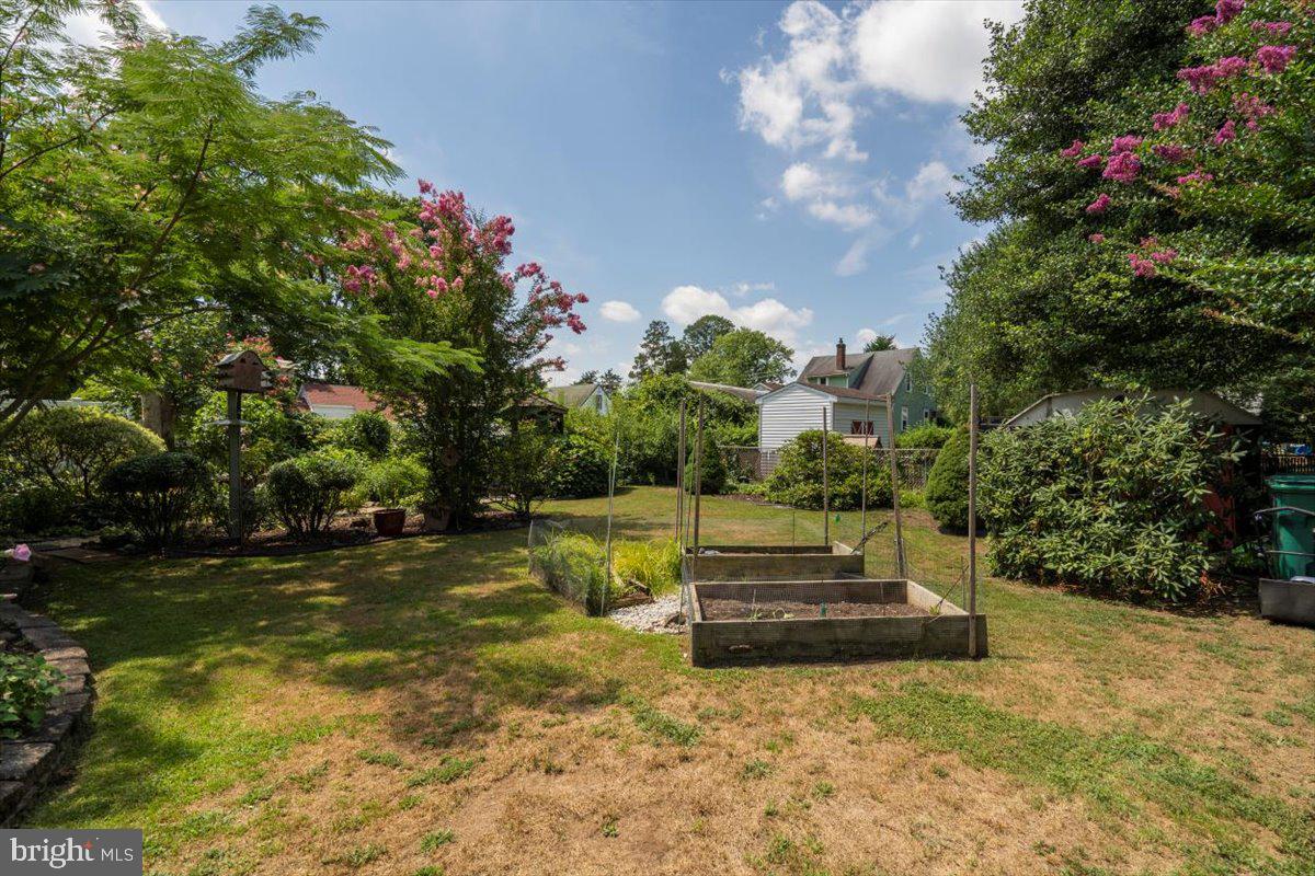 235 Newportville Road Croydon, PA 19021 - Photo 24 of 27 Gardner's dream backyard