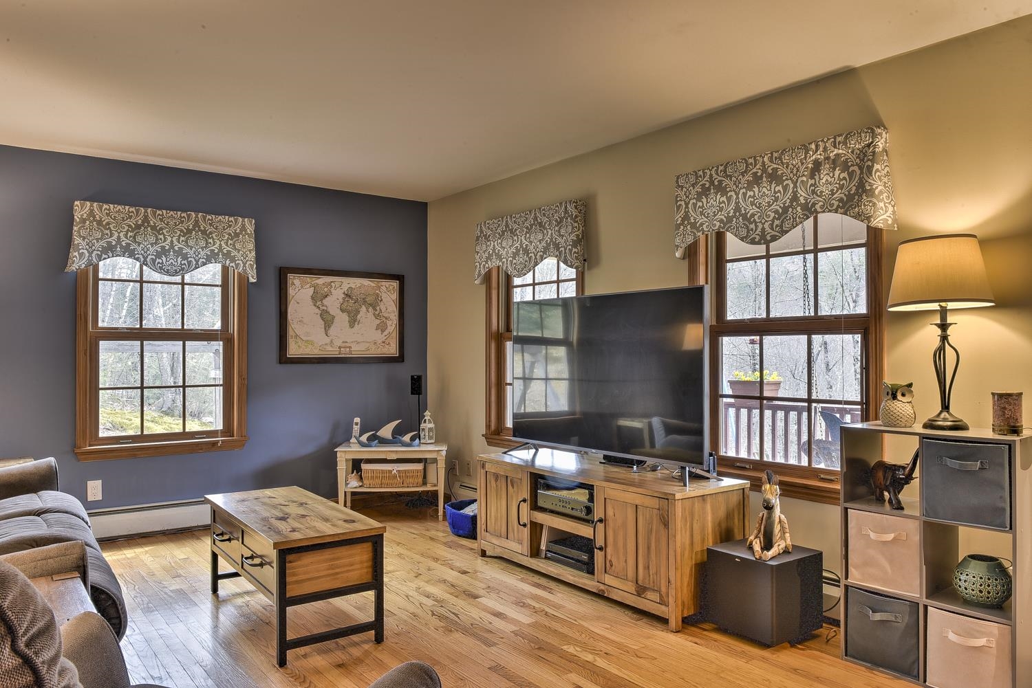 707 Hurricane Road Keene, NH 03431 - Photo 5 of 40