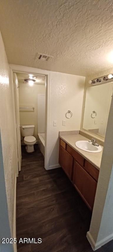 2537 West Georgia Avenue, Unit 2 Phoenix, AZ 85017 - Photo 8 of 14 a bathroom with a sink and a mirror