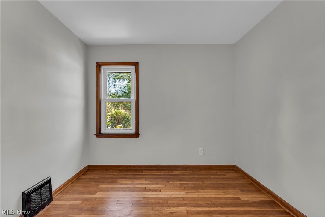 14404 Rockside Road Maple Heights, OH 44137 - Photo 12 of 21 Gallery Image 12