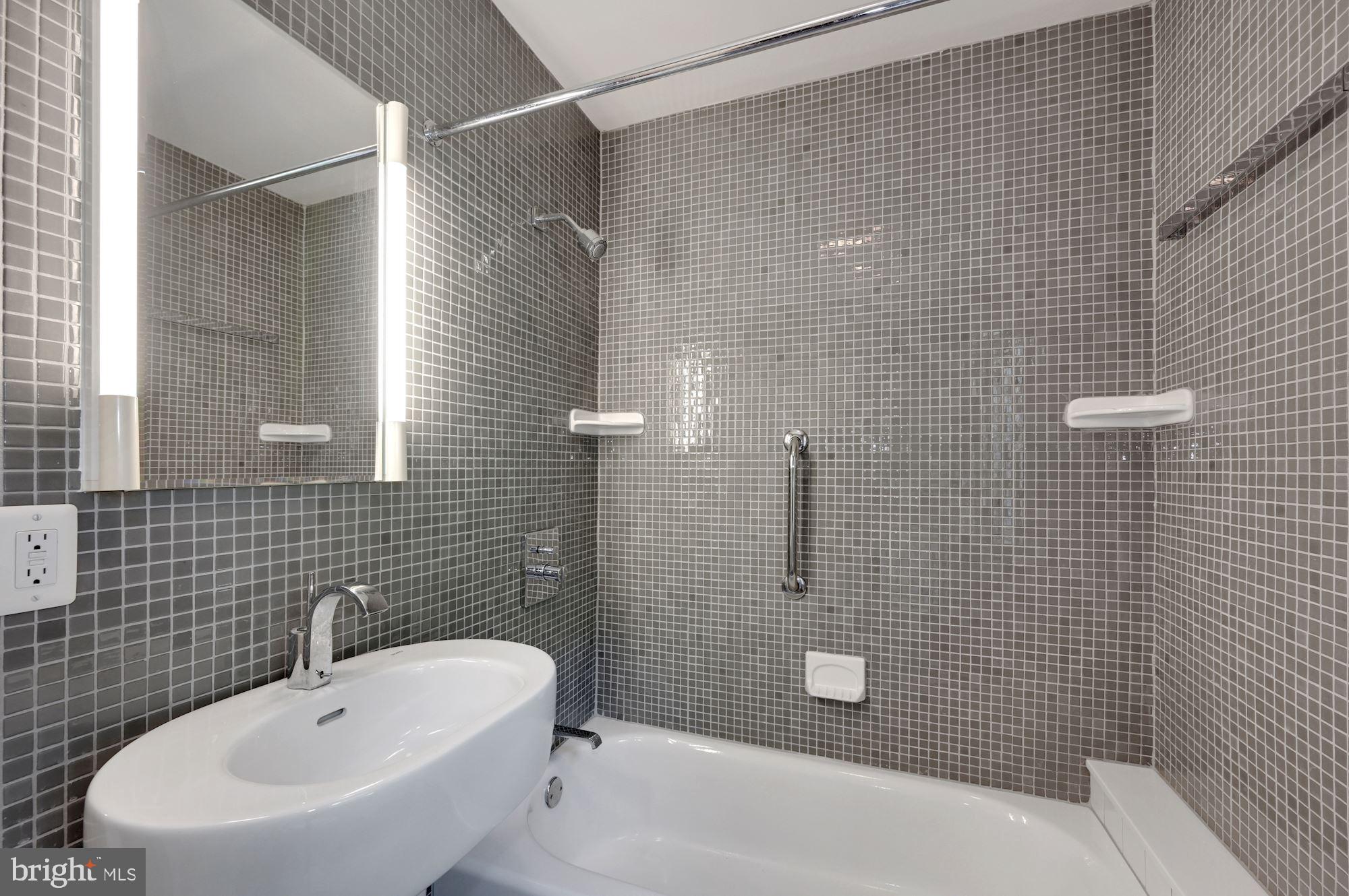7823 Overhill Road Bethesda, MD 20814 - Photo 14 of 29 Gallery Image 14
