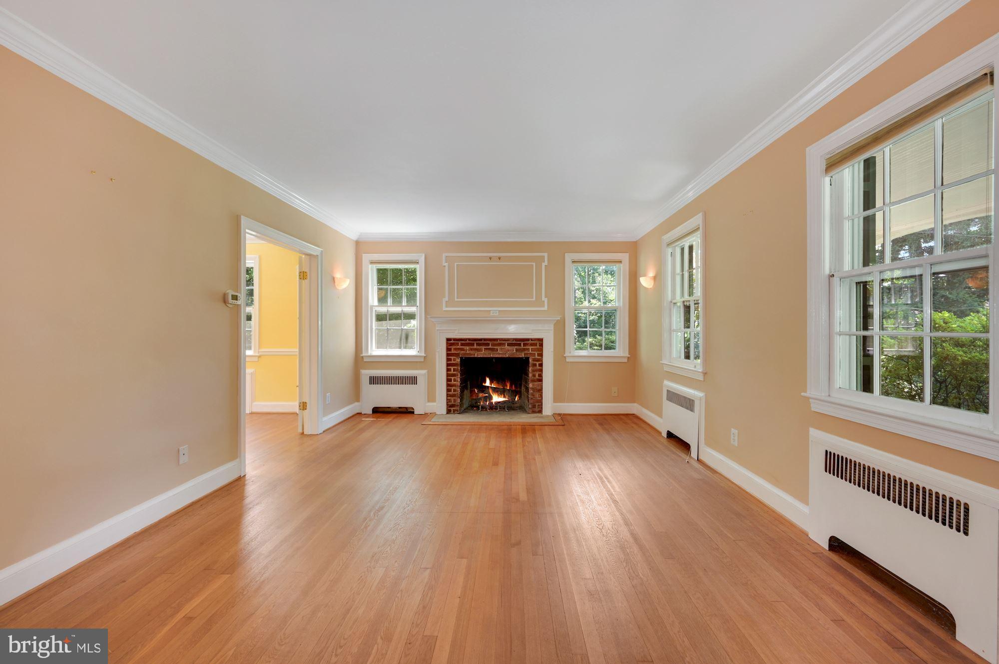 7823 Overhill Road Bethesda, MD 20814 - Photo 4 of 29 Gallery Image 4