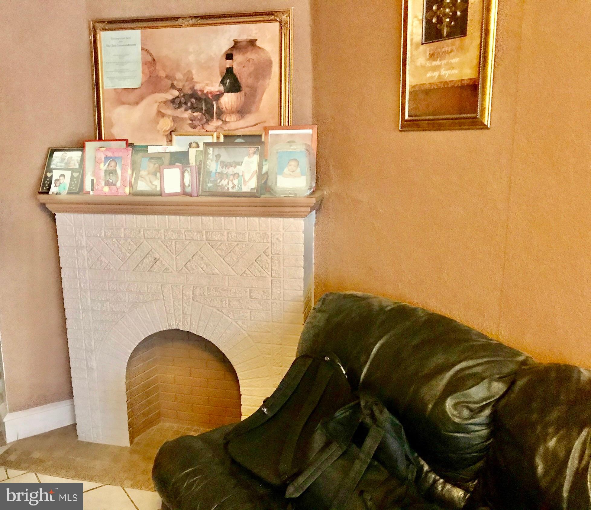 4736 Rorer Street Philadelphia, PA 19120 - Photo 4 of 13 LIVING ROOM 3