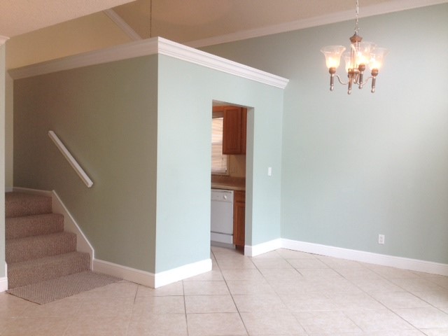 1587 39th Avenue, Unit R4 Vero Beach, FL 32960 - Photo 3 of 20