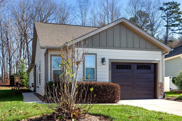 $2,400 | 192 Flat Rock Drive, Denver, NC 28037