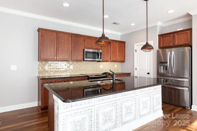 $2,400 | 192 Flat Rock Drive, Denver, NC 28037