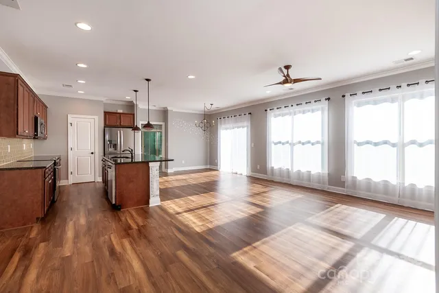 $2,400 | 192 Flat Rock Drive, Denver, NC 28037