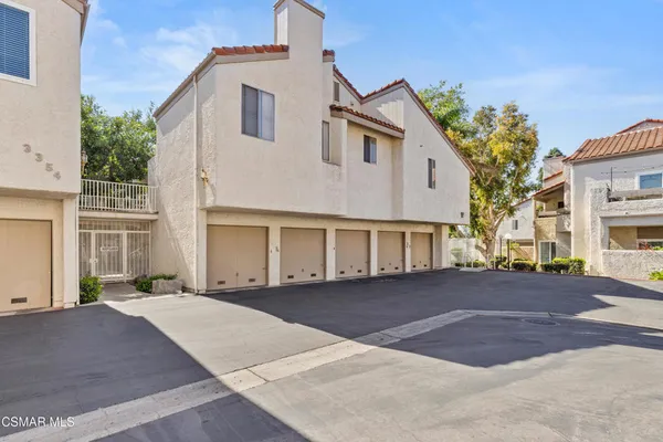 $449,000 | 3354 Darby Street, Unit 313, Simi Valley, CA 93063