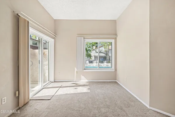 $449,000 | 3354 Darby Street, Unit 313, Simi Valley, CA 93063