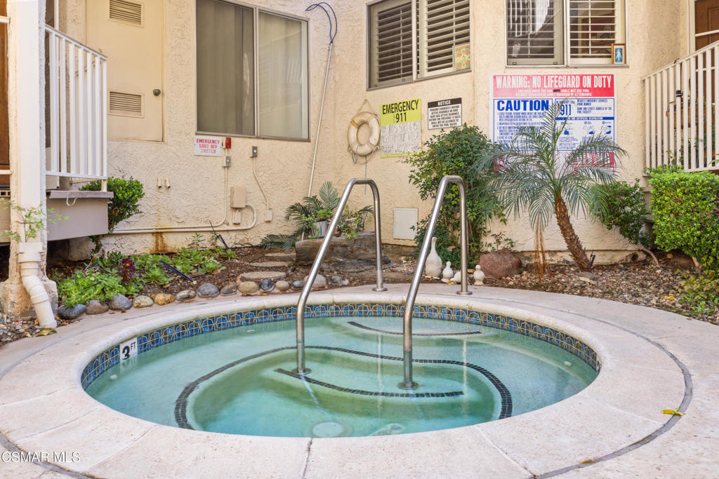 3354 Darby Street, Unit 313 Simi Valley, CA 93063 - Photo 28 of 30 a view of a living room
