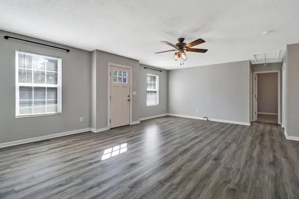 $265,000 | 826 Kings Hill Road, Spring City, TN 37381