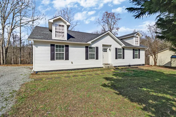 $265,000 | 826 Kings Hill Road, Spring City, TN 37381