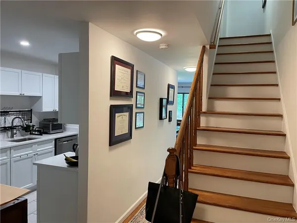 $4,650 | 361 North Greeley Avenue, Unit 361, Chappaqua, NY 10514