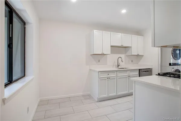 $4,650 | 361 North Greeley Avenue, Unit 361, Chappaqua, NY 10514