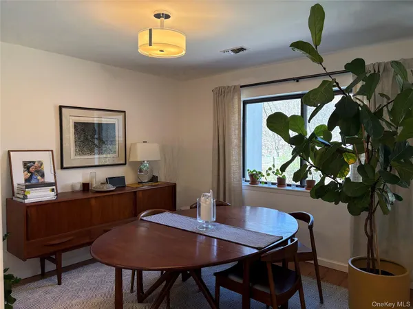 $4,650 | 361 North Greeley Avenue, Unit 361, Chappaqua, NY 10514