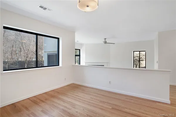 $4,650 | 361 North Greeley Avenue, Unit 361, Chappaqua, NY 10514