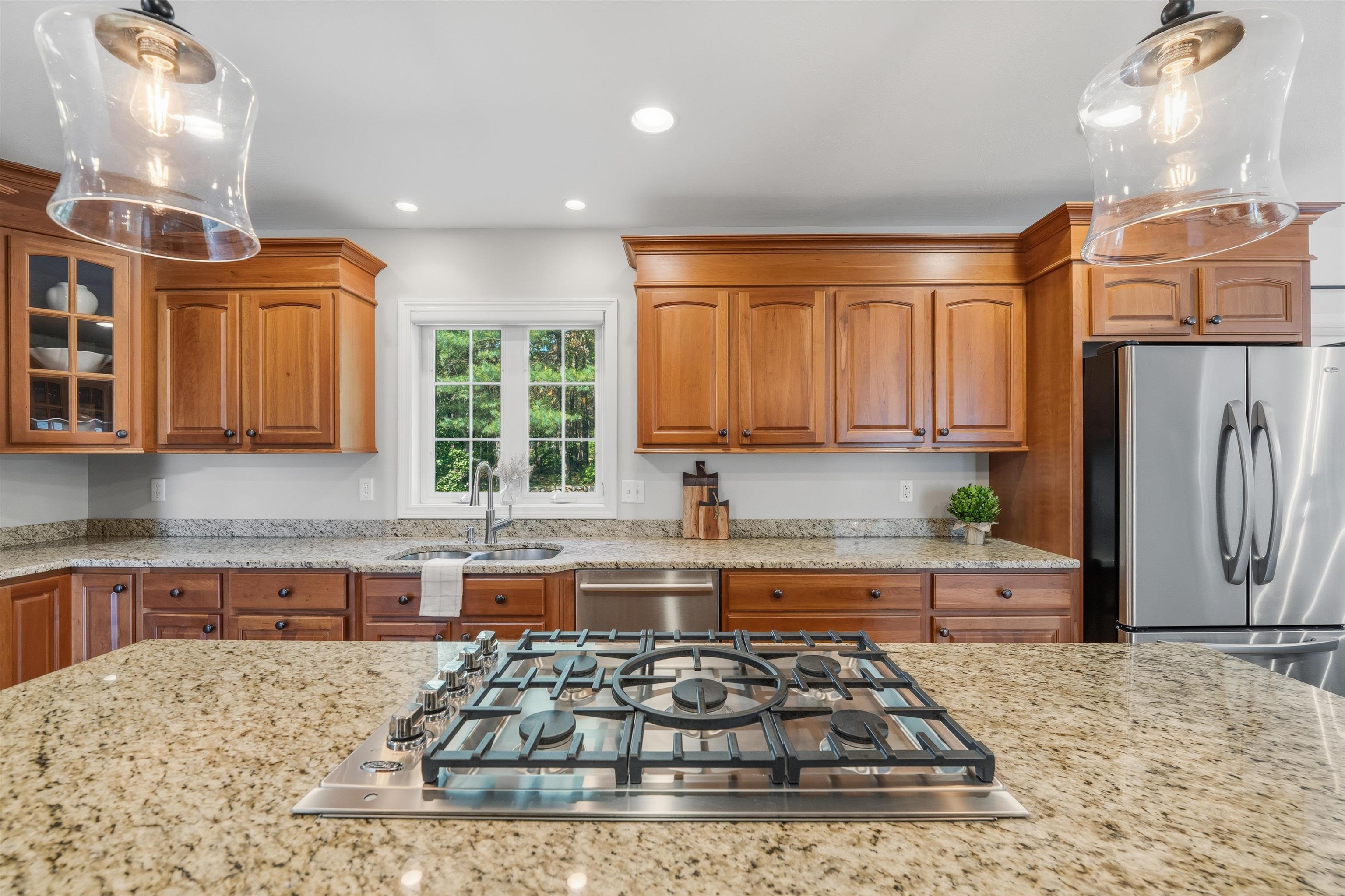 7 Ballard Road Pelham, NH 03076 - Photo 13 of 47