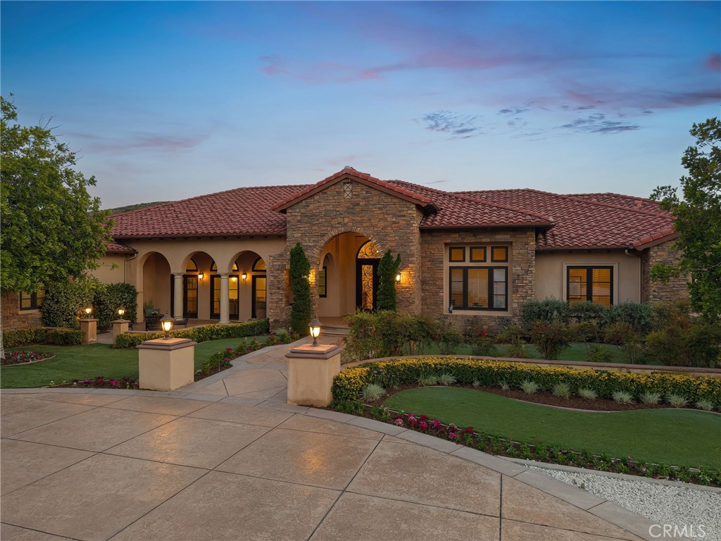 10727 West Stallion Ranch Road Shadow Hills, CA 91040 - Photo 1 of 43