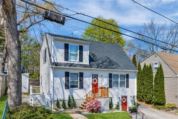 $474,900 | 17 Pine Avenue, Coventry, RI 02816