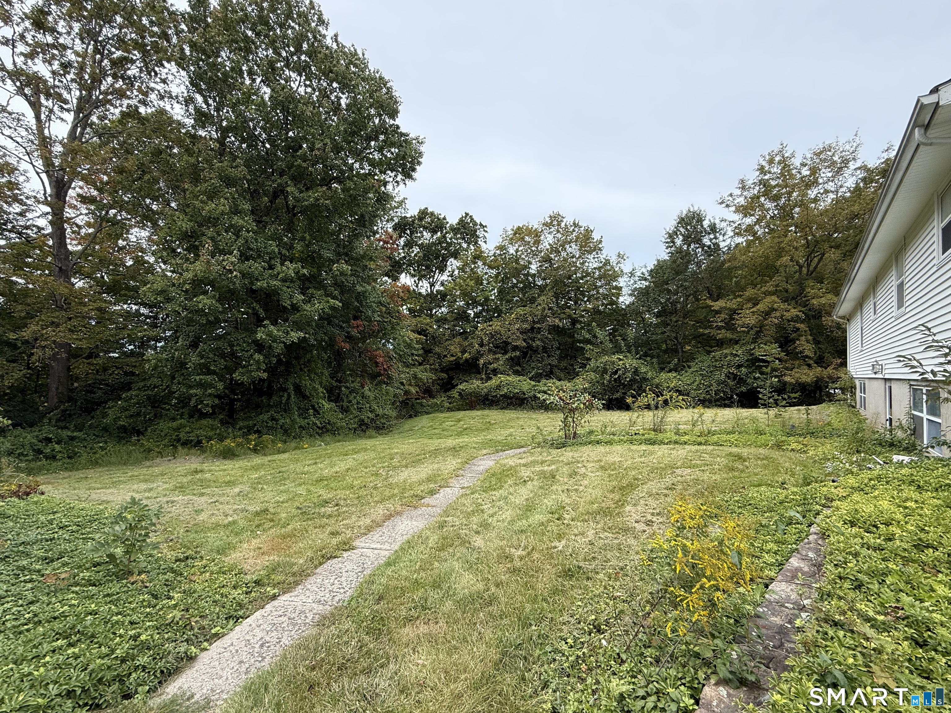 371 Race Hill Road Madison, CT 06443 - Photo 25 of 26 Gallery Image 25