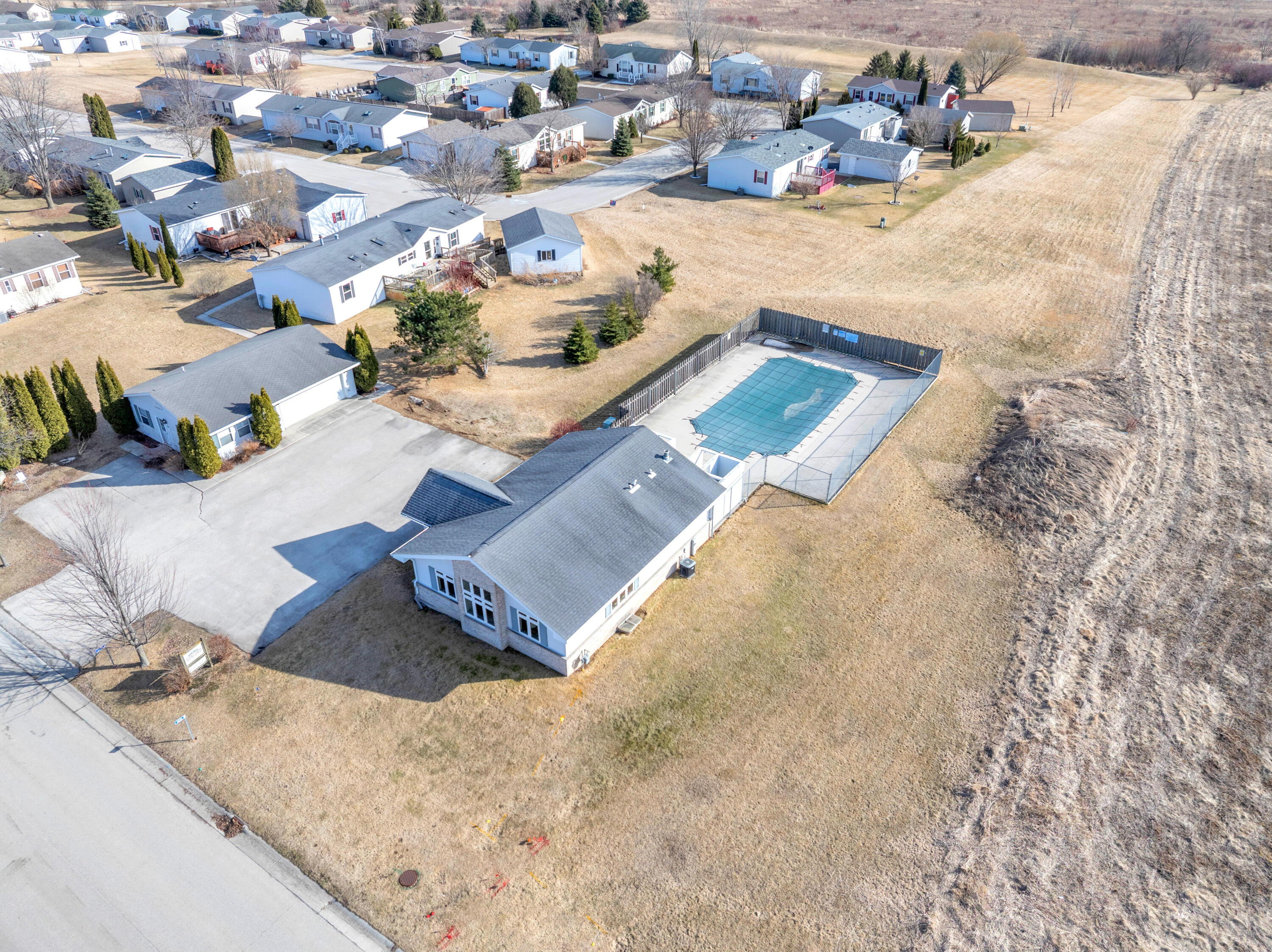 3610 Granite Road Sheboygan, WI 53083 - Photo 12 of 14 Front Aerial 1-2